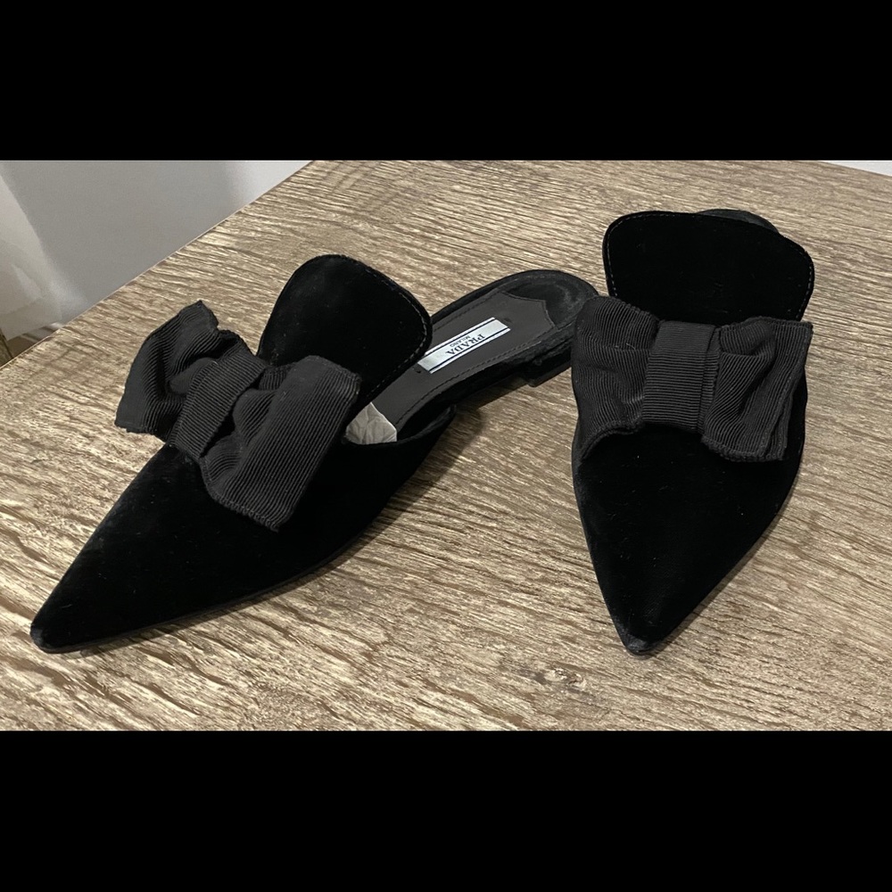 Prada bow slides